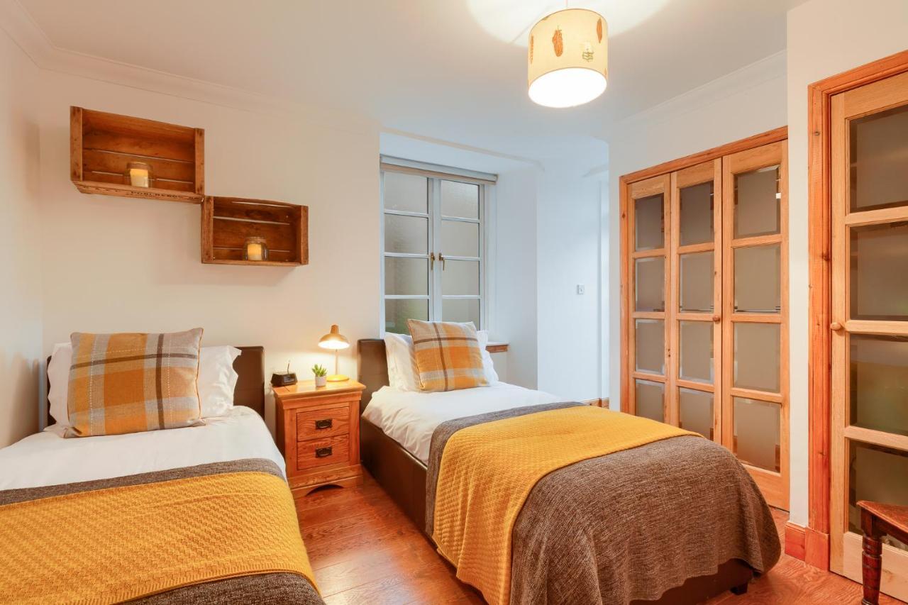 Dundas Flat, 1 Bedroom, Криф Экстерьер фото